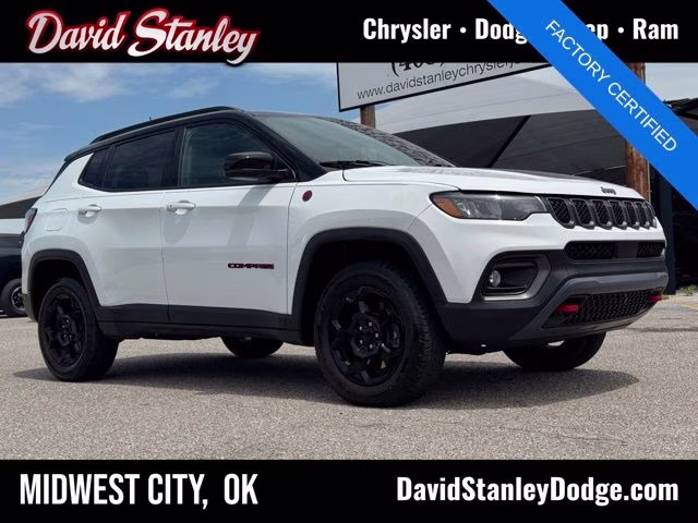 2023 Bright White Clearcoat Jeep Compass Trailhawk 4X4 SUV