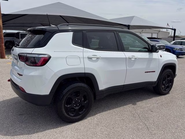 2023 Bright White Clearcoat Jeep Compass Trailhawk 4X4 SUV