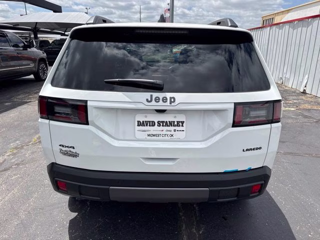 2026 Bright White Clearcoat Jeep Cherokee Laredo 4X4 SUV