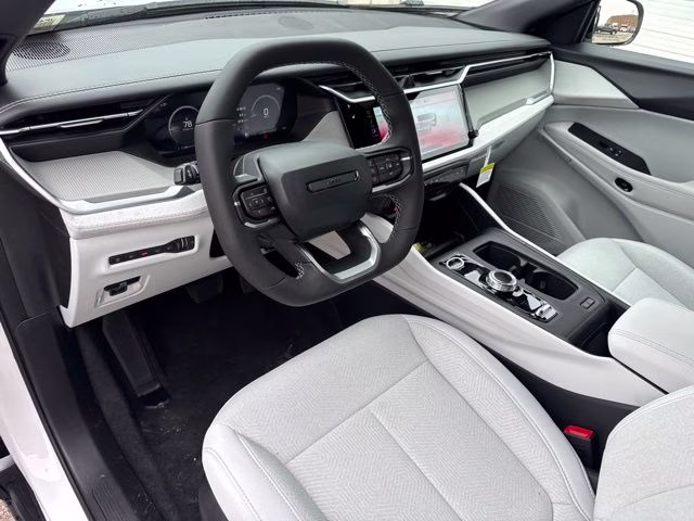 2026 Bright White Clearcoat Jeep Cherokee Laredo 4X4 SUV
