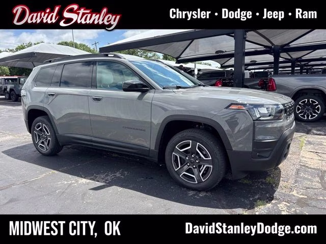 2026 Sting-Gray Clearcoat Jeep Cherokee Laredo 4X4 SUV