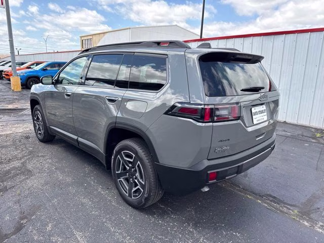 2026 Sting-Gray Clearcoat Jeep Cherokee Laredo 4X4 SUV