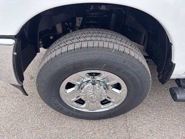 2026 Bright White Clearcoat Ram 2500 Tradesman 4X4 Truck