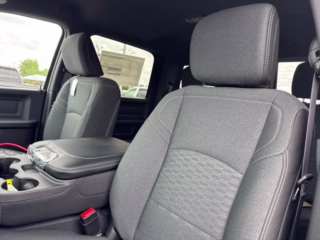 2026 Blue Ram 3500 Tradesman 4X4 Truck