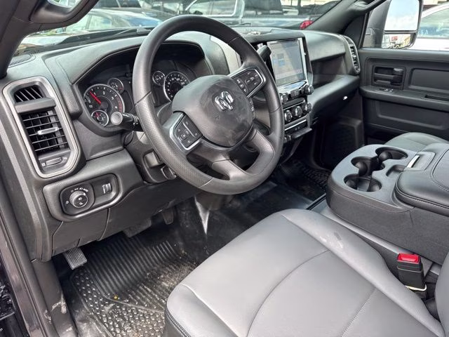 2026 Blue Ram 3500 Tradesman 4X4 Truck