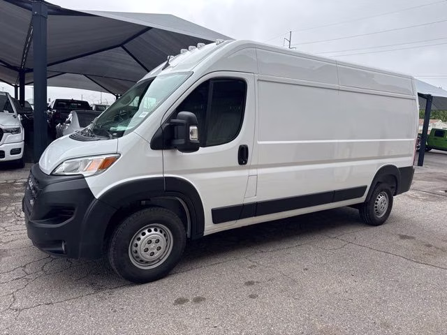 2026 Bright White Clearcoat Ram ProMaster 2500 High Roof FWD Van