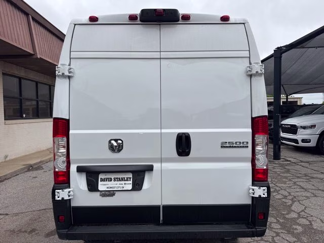 2026 Bright White Clearcoat Ram ProMaster 2500 High Roof FWD Van