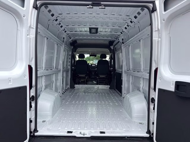 2026 Bright White Clearcoat Ram ProMaster 2500 High Roof FWD Van