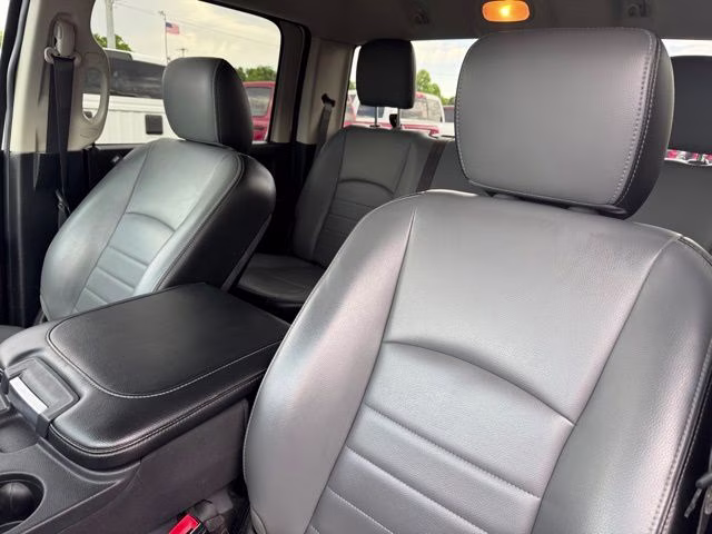 2022 Bright White Clearcoat Ram 1500 Classic Tradesman 4X4 Truck