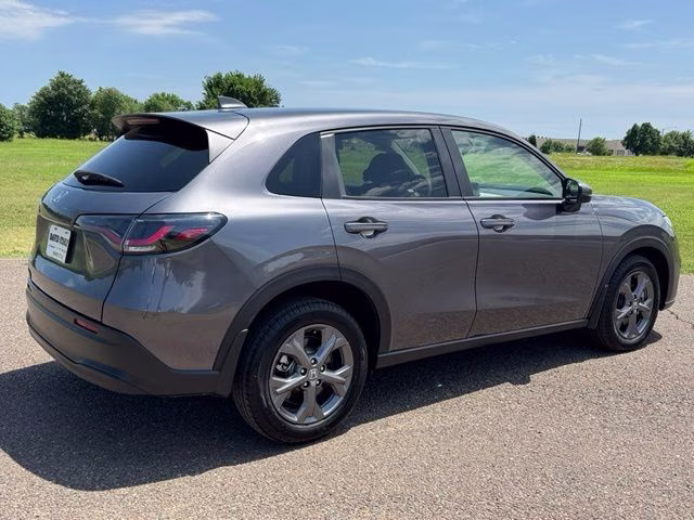 2026 Urban Gray Pearl Honda HR-V LX AWD SUV