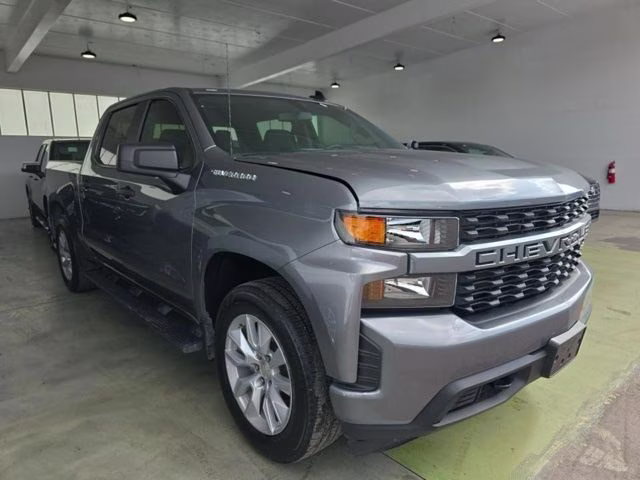 2020 Steel Metallic Chevrolet Silverado 1500 Custom 4X4 Truck