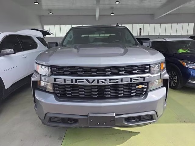 2020 Steel Metallic Chevrolet Silverado 1500 Custom 4X4 Truck