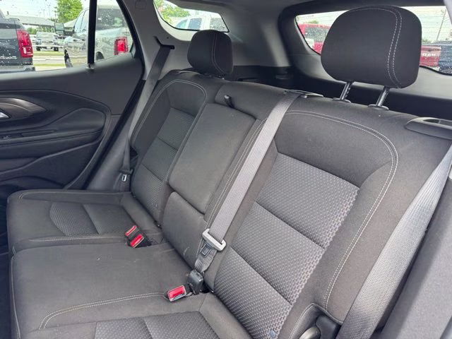 2024 Summit White GMC Terrain SLE FWD SUV