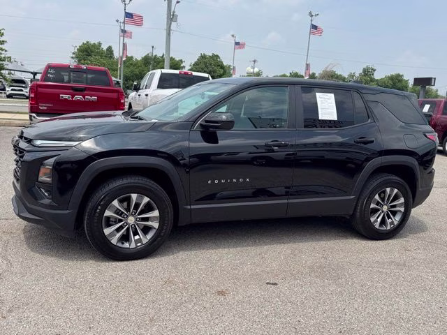 2025 Black Metallic Chevrolet Equinox LT FWD SUV