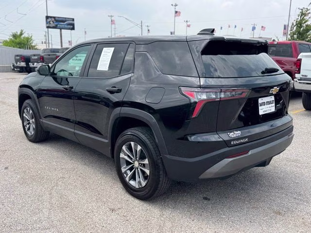 2025 Black Metallic Chevrolet Equinox LT FWD SUV