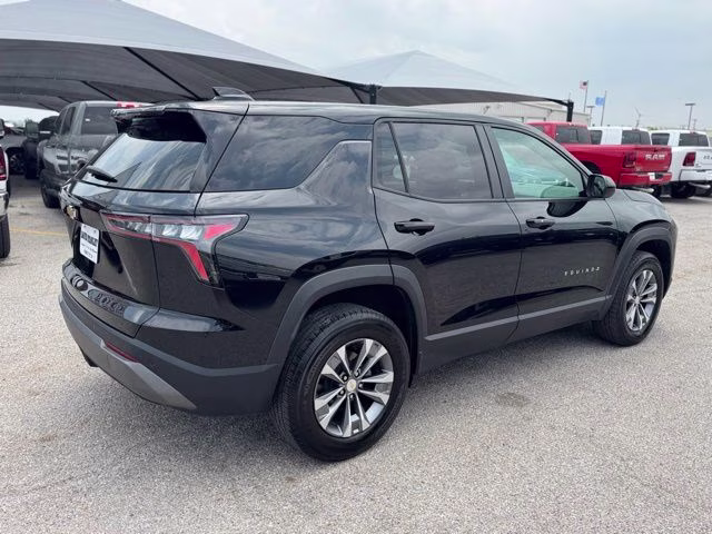 2025 Black Metallic Chevrolet Equinox LT FWD SUV
