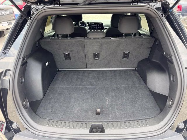 2025 Black Metallic Chevrolet Equinox LT FWD SUV