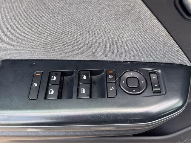 2025 Snow White Pearl Kia K4 EX FWD Sedan