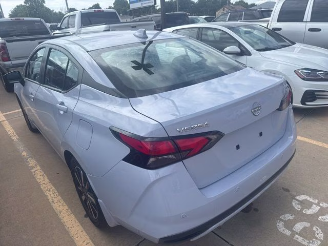 2024 Gray Sky Pearl Nissan Versa 1.6 SV FWD Sedan