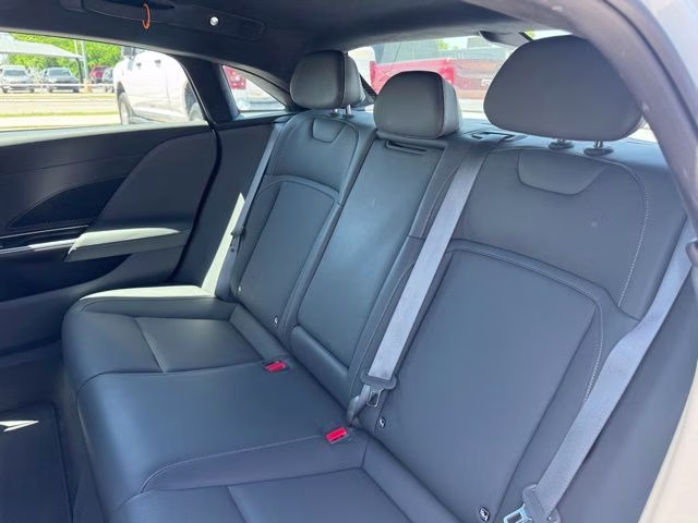 2024 Stellar White Metallic Lucid Air Pure RWD Sedan
