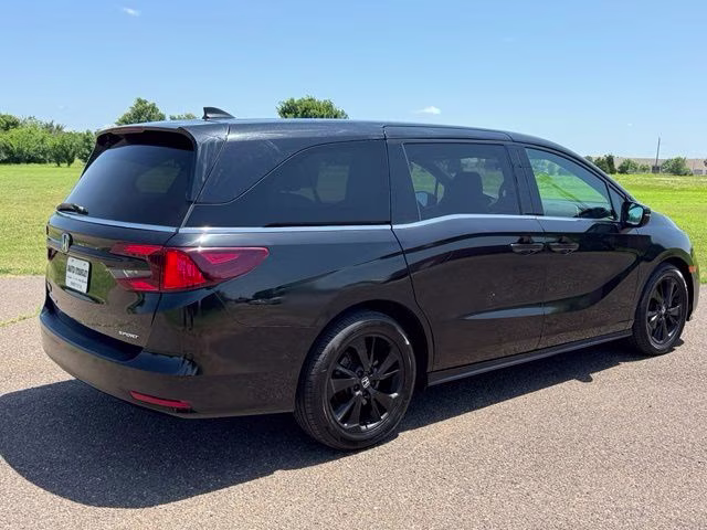 2023 Crystal Black Pearl Honda Odyssey Sport FWD Van
