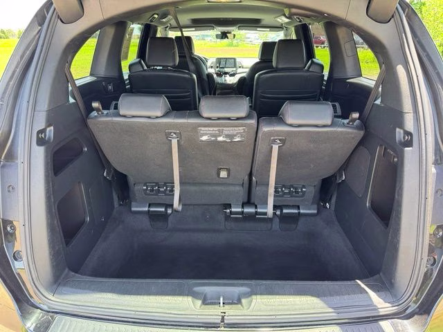 2023 Crystal Black Pearl Honda Odyssey Sport FWD Van