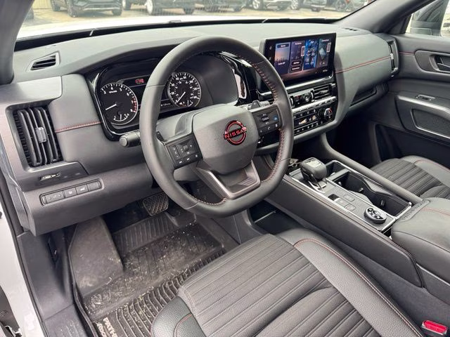 2026 White Pearl Nissan Pathfinder Rock Creek 4X4 SUV