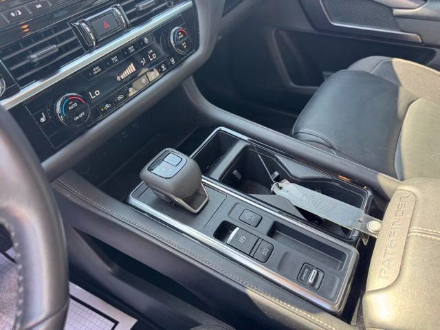 2023 Gun Metallic Nissan Pathfinder SL FWD SUV
