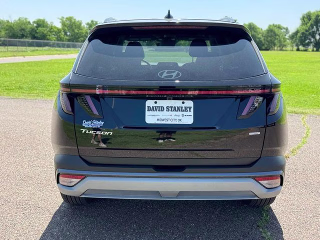 2026 Phantom Black Hyundai Tucson SEL Premium AWD SUV
