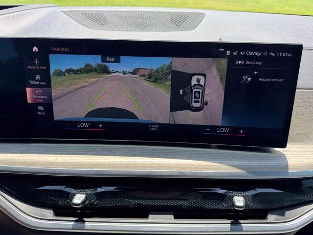 2023 White Metallic BMW X7 xDrive40i AWD SUV