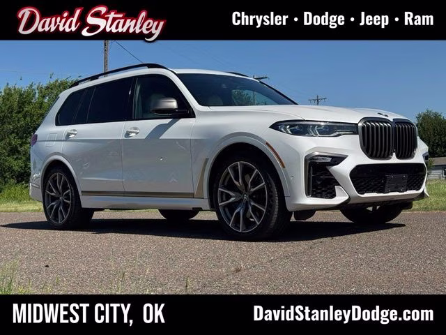 2021 White Metallic BMW X7 M50i AWD SUV