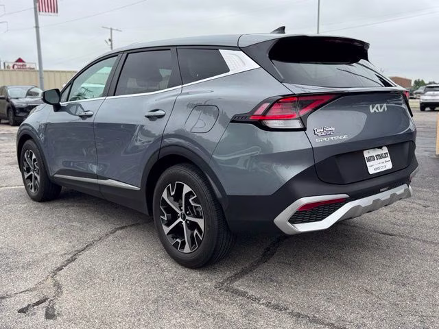 2025 Everlasting Silver Kia Sportage EX FWD SUV