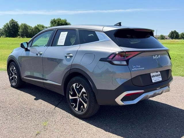 2024 Everlasting Silver Kia Sportage EX FWD SUV