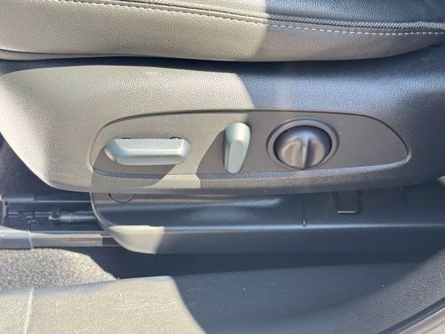 2023 Gray Metallic Buick Encore GX Select FWD SUV