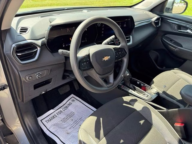 2025 Sterling Gray Metallic Chevrolet Trailblazer LT AWD SUV