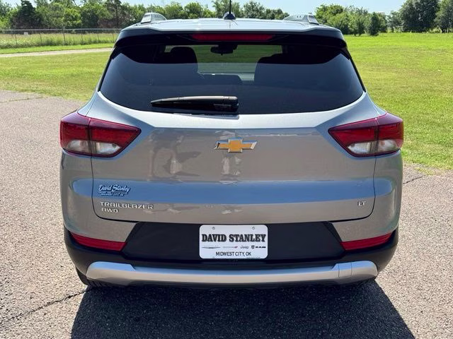 2025 Sterling Gray Metallic Chevrolet Trailblazer LT AWD SUV