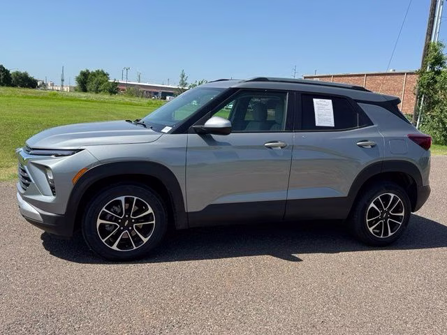 2024 Sterling Gray Metallic Chevrolet Trailblazer LT AWD SUV