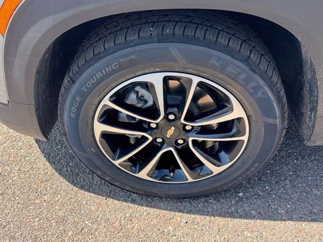 2024 Sterling Gray Metallic Chevrolet Trailblazer LT AWD SUV