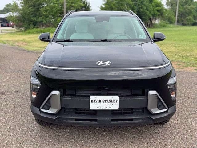 2025 Abyss Black Hyundai Kona SEL AWD SUV