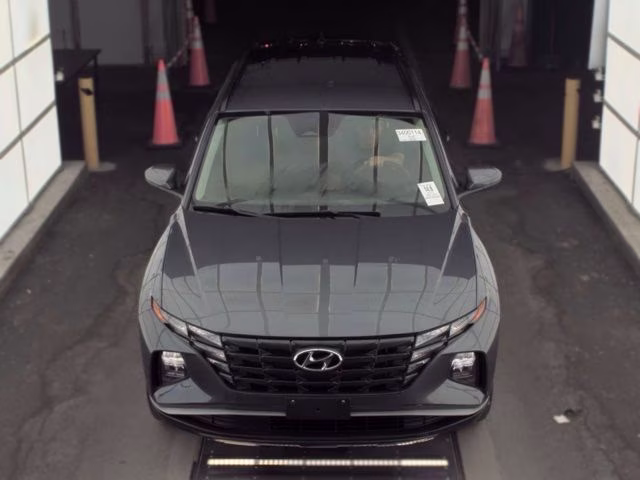 2024 Titanium Gray Hyundai Tucson SEL FWD SUV