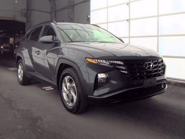 2024 Titanium Gray Hyundai Tucson SEL FWD SUV