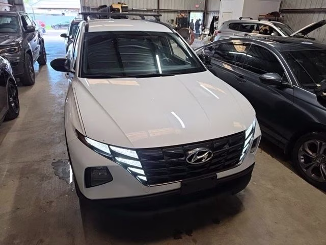 2024 White Pearl Hyundai Tucson XRT FWD SUV