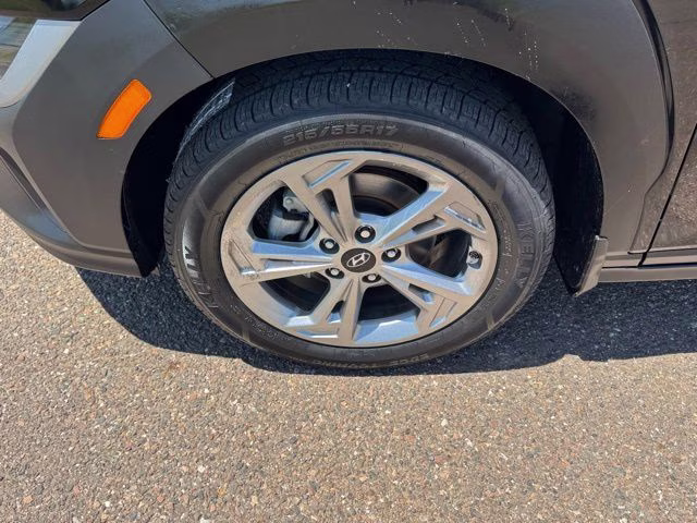 2022 Ultra Black Hyundai Kona SEL FWD SUV