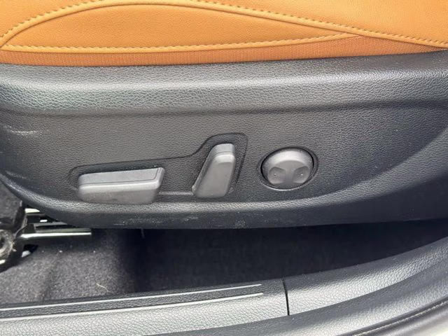 2026 Snow White Pearl Kia Seltos EX AWD SUV
