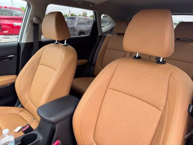 2026 Snow White Pearl Kia Seltos EX AWD SUV