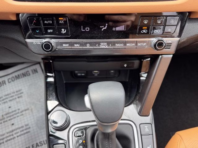 2026 Snow White Pearl Kia Seltos EX AWD SUV