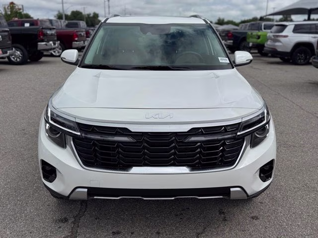 2026 Snow White Pearl Kia Seltos EX AWD SUV