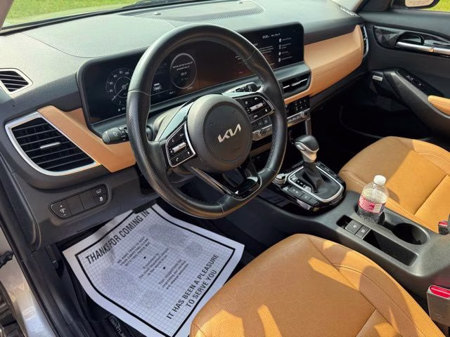 2024 Steel Gray Kia Seltos SX AWD SUV