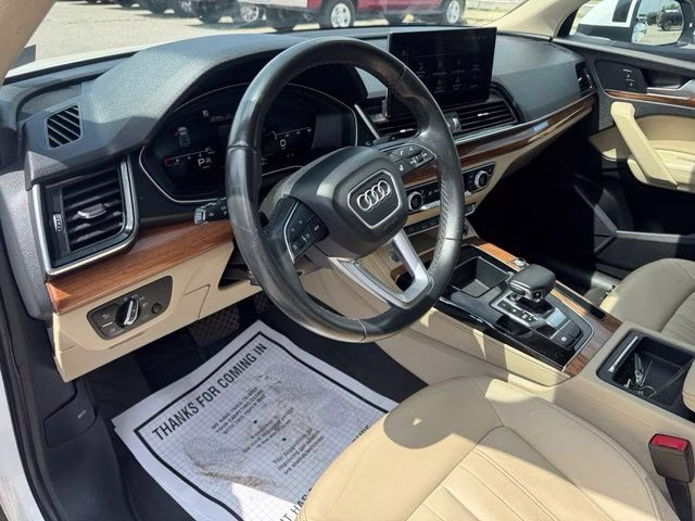 2022 Glacier White Metallic Audi Q5 45 S line Premium AWD SUV