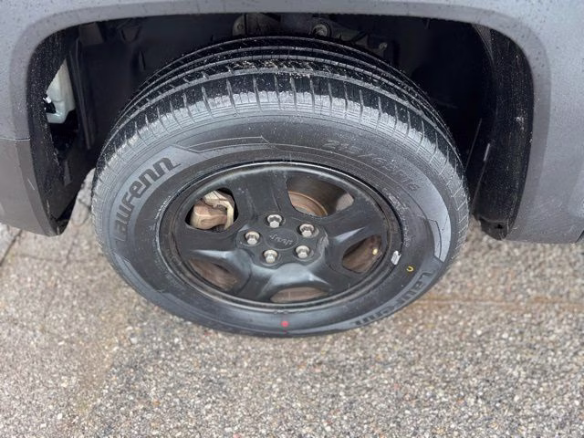 2019 Black Clearcoat Jeep Renegade Sport 4X4 SUV